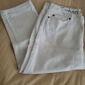 Calvin Klein White Capri Jeand